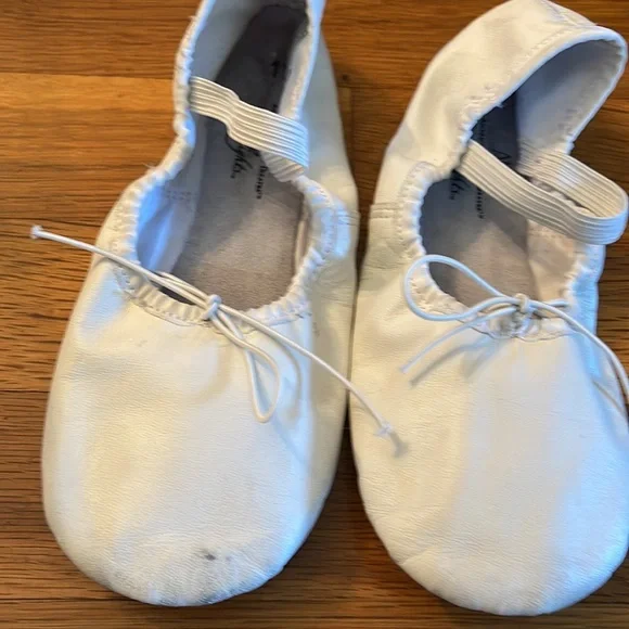 American Ballet Theatre white ballet slippers size 1.5 - Picture 5 of 5